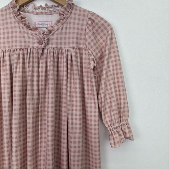 SweetHoney Single Button Ruffle Collar Hem Cuff Neutral Gingham Robe - Picture 6 of 8